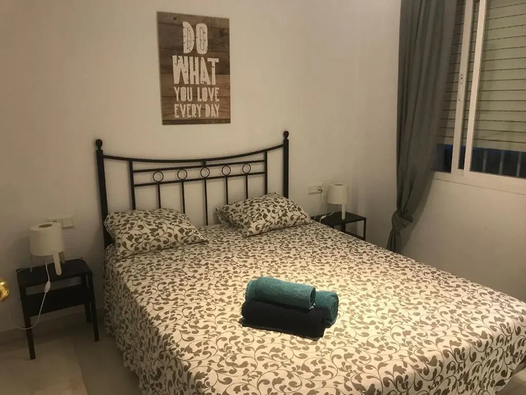 Candesun Apartment*** La Cala Del Moral شقة