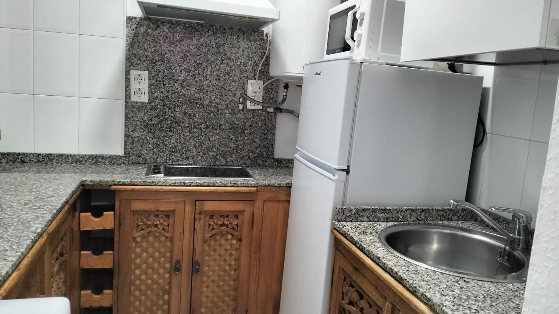 Candesun Apartment*** La Cala Del Moral 0*,  Spain